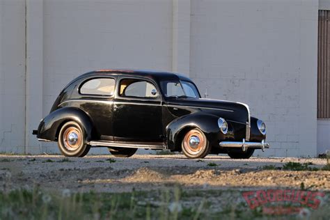 1940 Ford Sedan Hot Rod