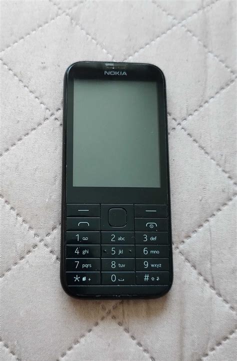 Nokia 225 dual SIM telefon komórkowy z klawiaturą sprawny z ładowarką