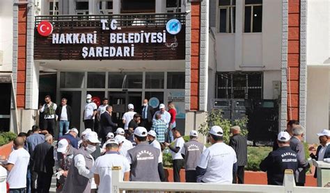 Hakkari Belediyesi ne atanan kayyuma bir tepki de HÜDA PAR dan