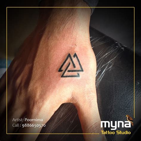 Ý nghĩa hình xăm 3 triangle tattoo meaning truyền thống và hiện đại