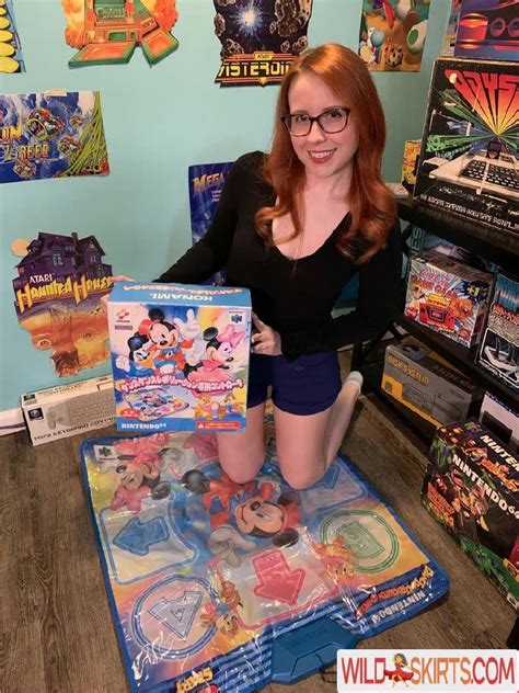 Erin Plays Nude Leaked Photos And Videos WildSkirts