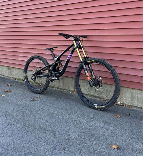 2024 GT Fury DH Bike Sz M For Sale