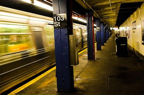 Public Safety On Nyc Subways No Safety In Small Numbers Manhattan