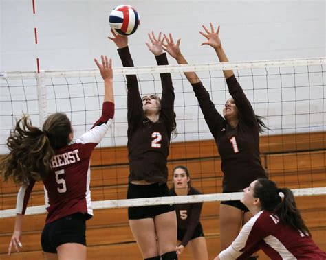 Girls Volleyball Scoreboard For Friday Oct 7 No 1 Amherst Upends No