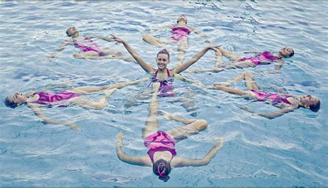 Pianeta Donna Alla Scoperta Del Nuoto Sincronizzato Il Video Ciaocomo