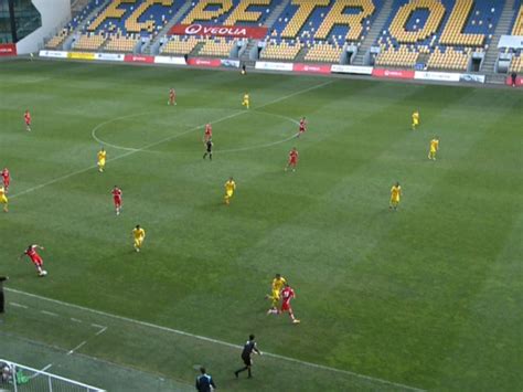 Video Petrolul Cs Mioveni Ploie Tenii Anse Infime La Play