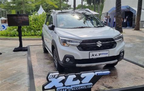 New XL7 Hybrid SUV Hybrid Terbaru Dari Suzuki Resmi Diluncurkan Di