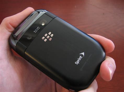 Review Blackberry Style Rim S Next Flip