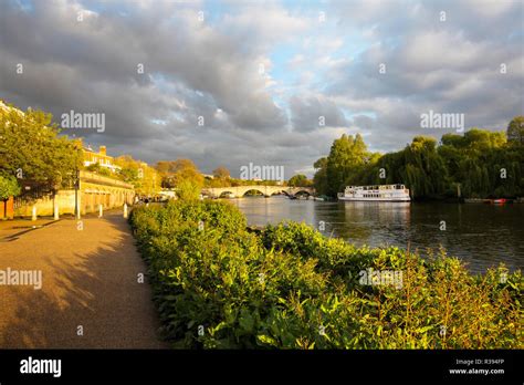 River Thames In Richmond London England Uk Stock Photo Alamy