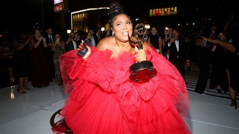 Lizzo Ted Her 2022 Emmy Awards Dress To A Fan Who Asked For It