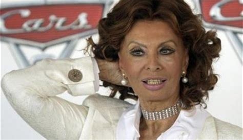 Sophia Loren Plastic Surgery Before and After Facelift and Breast Implants