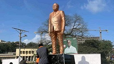 Backlash As Ghanas President Akufo Addo Unveils Self Honoring Statue