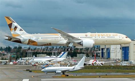 Etihad Opera Su Ruta Madrid Abu Dhabi Con El Dreamliner