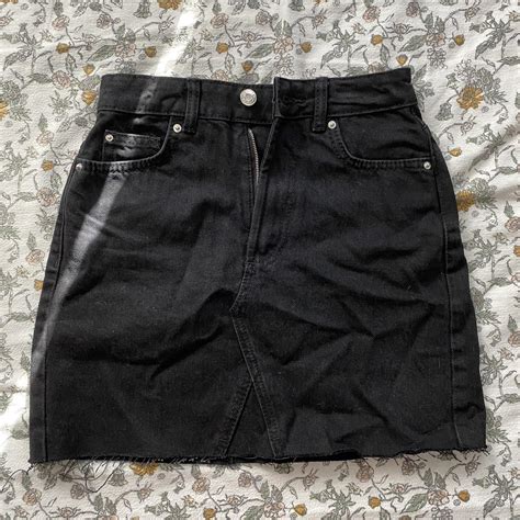 Women S Black Skirt Depop