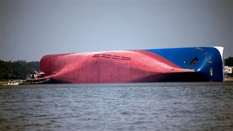 Golden Ray shipwreck: Crew member's bad maths sank cargo ship carrying thousands of cars, report ...