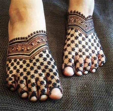 Latest And Trending Leg Mehndi Designs With Images Legs Zohal