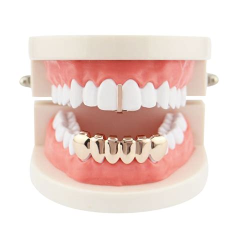 2021 Creative Gold Plated Vertical Stick Braces Set Simple Metal Teeth Grillz 2018 Hip Hop Women