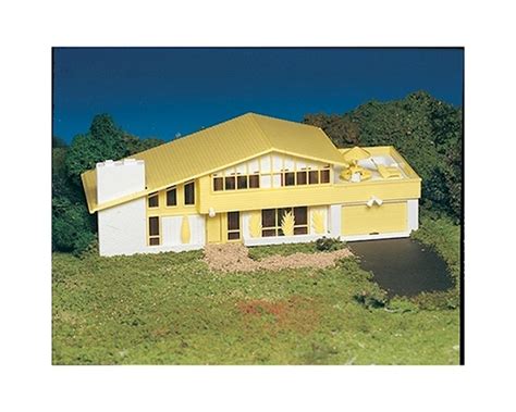 Bachmann Contemporary House (HO Scale) [BAC45432] - HobbyTown