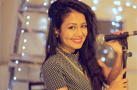 Neha Kakkar Wallpapers Hd Backgrounds - Neha Kakkar Aankh Marey ...