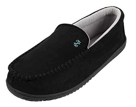 Best Men’s Slippers In 2023 - Top 7 For Comfort And Warmth