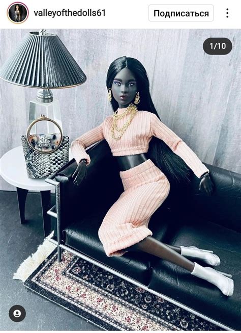 Pin By Joetta Nichols On Black Barbies 2 Beautiful Barbie Dolls Barbie Fashion Black Barbie