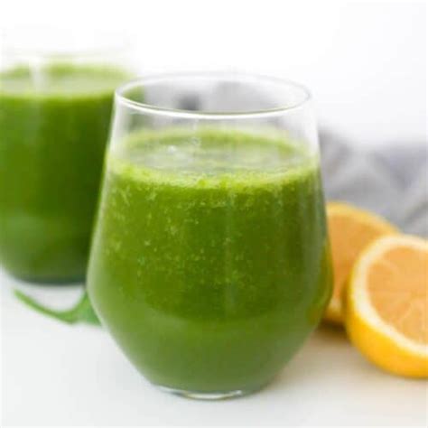 Detox Apple Spinach Smoothie with Lemon - Creative Nourish