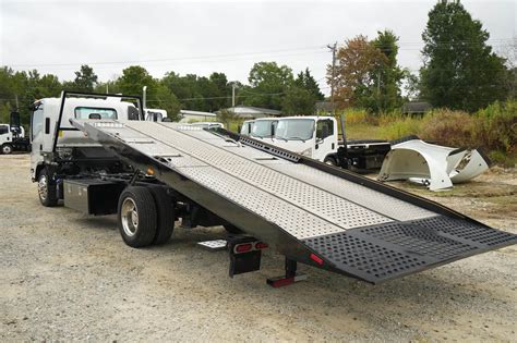 2022 Isuzu Nrr Single Axle Rollback Tow Truck 210hp 6 Speed Automatic For Sale 75 000 Miles