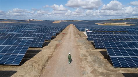 Luz Verde Para El Proyecto Fotovoltaico Ceclav N Mw De Iberdrola