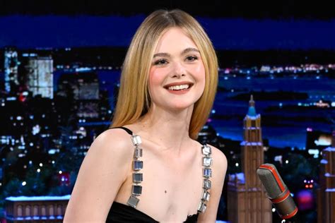 The Great Star Elle Fanning In Rabanne On The Tonight Show Starring Jimmy Fallon Tom Lorenzo