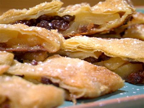 Puff Pastry Apple And Raisin Strudel Recipe Dave Lieberman Food Network