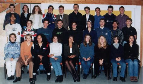 Photo de classe BEP COMPTA 2E ANNE de 1998 Lycée Professionnel Saint