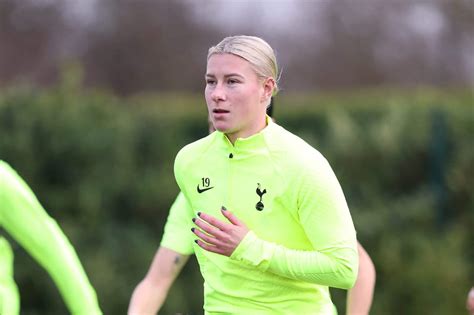 What does Beth England’s transfer mean for her and Tottenham? - The ...