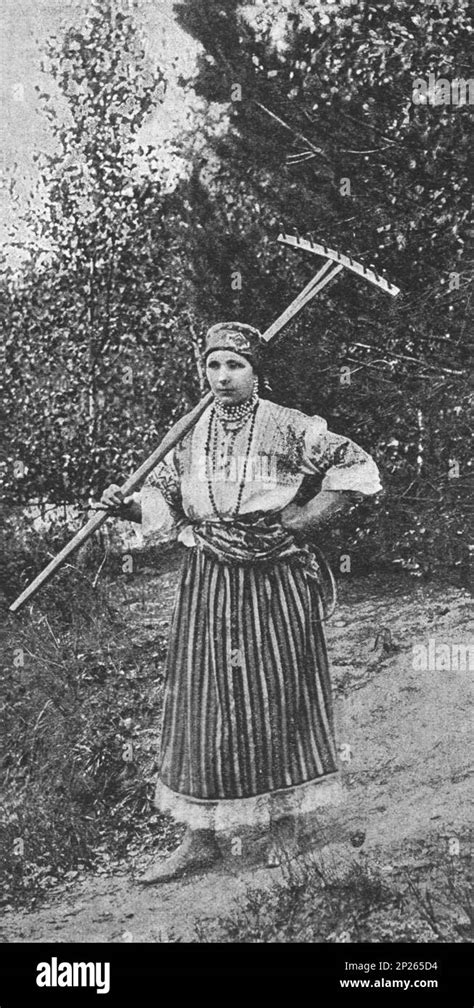 Russian peasant woman. Photo from 1902 Stock Photo - Alamy