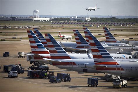 American Airlines Cancels Hundreds Of Flights During Halloween Weekend