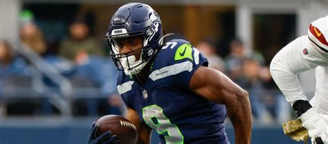 Fantasy Football Trade Advice Players To Buy Sell Week