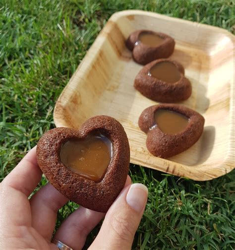 Financiers Au Cacao Avec Son Coeur Coulant Au Caramel Au Beurre Sale Ou