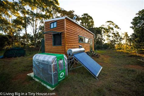 Amazing Off Grid Tiny House Has Absolutely Everything Living Big In