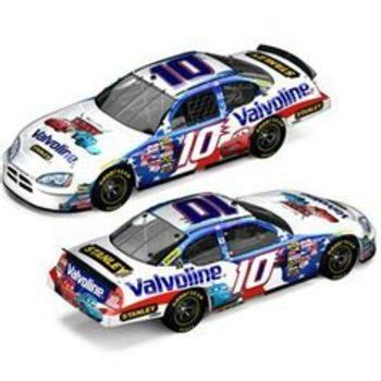 Hot Wheels Disney Cars Special Edition Valvoline Scott Riggs Lot Of