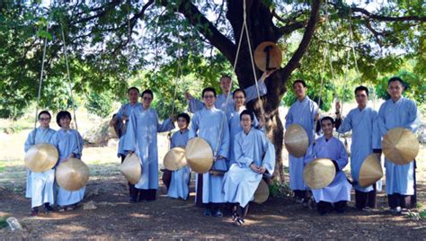 Poplar Thailand Komunitas Zen Plum Village