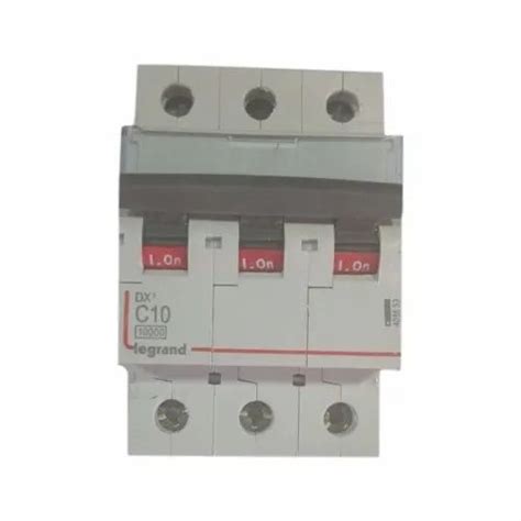 16 240 V Legrand Miniature Circuit Breakers Model No Legrand