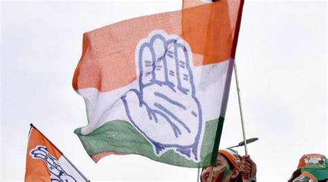 Uttar Pradesh: Former MP & son latest to quit Congress | Lucknow News ...