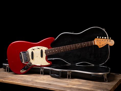 Fender Mustang 1966 Dakota Red Guitar For Sale Sonic Red William Pougheon