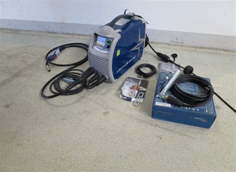 BÖHLER URANOS 2000 SMC MIG MAG welding machine