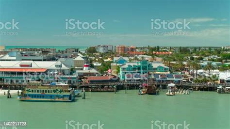 Pemandangan Udara Boardwalk Di Pantai Madeira Florida Foto Stok Unduh