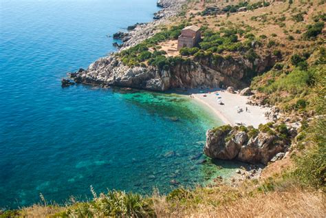 Riserva Dello Zingaro Spiagge Calette E Itinerari