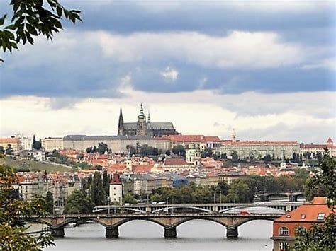 Prague: Exploring the Castle and Hradcany - WanderWisdom