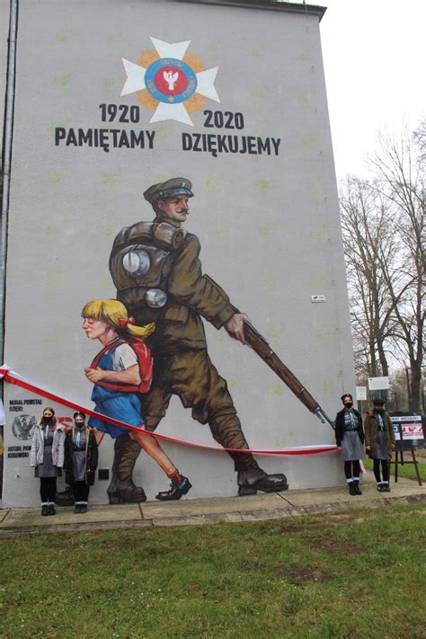 W Hostynnym Ods Oni To Patriotyczny Mural Zobacz Zdj Cia Lubelskie