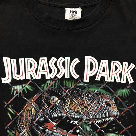 Vintage Jurassic Park 1993 Raptor Dinosaur Shirt Vtg Gem