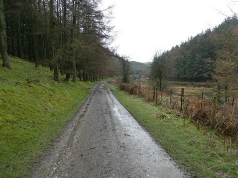 Track Beside Pen Y Gwely Reservoir © Jeremy Bolwell Cc By Sa20