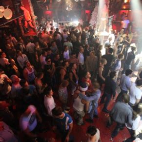 Russie Le plus grand club gay de Moscou va fermer ses portes devant l adversité ADHEOS